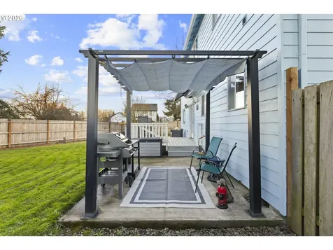 2922 Walnut Court Hubbard OR 97032