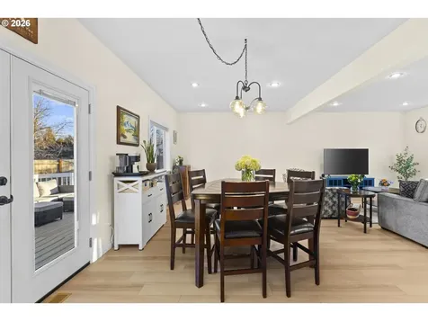 2922 Walnut Court Hubbard OR 97032