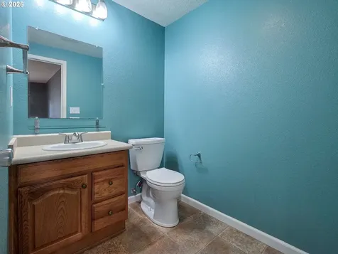 225 SW Fleishauer Lane Mcminnville OR 97128