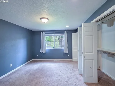 225 SW Fleishauer Lane Mcminnville OR 97128