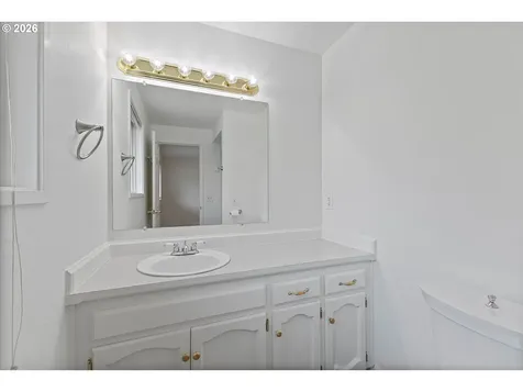 8448 SW Chelan Court Tualatin OR 97062