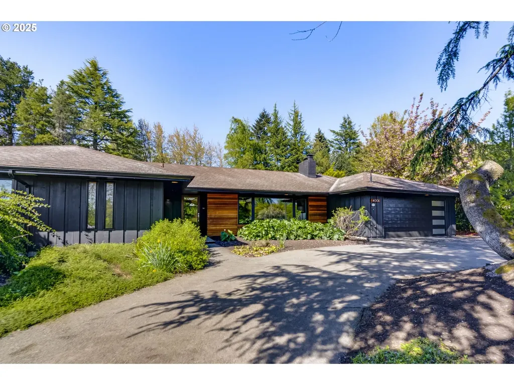 4001 SW Jerald Court Portland OR 97221