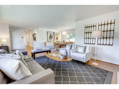 4001 SW Jerald Court Portland OR 97221