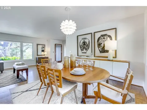 4001 SW Jerald Court Portland OR 97221