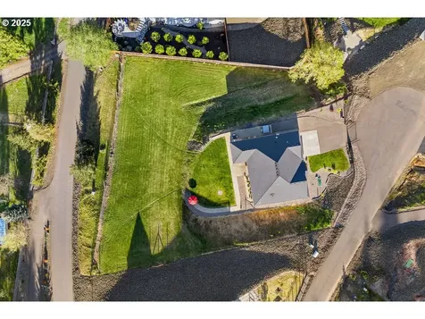 200 Madera Lane Roseburg OR 97471