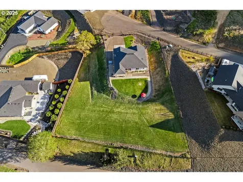 200 Madera Lane Roseburg OR 97471