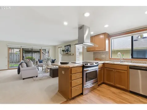 2211 NE 156th Avenue Portland OR 97230