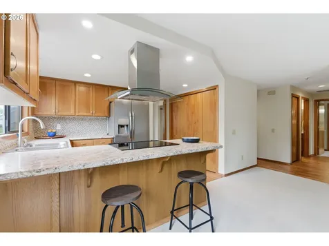 2211 NE 156th Avenue Portland OR 97230