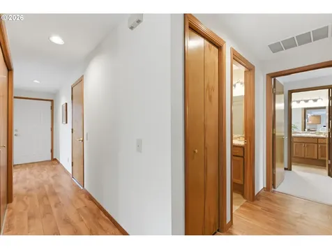 2211 NE 156th Avenue Portland OR 97230