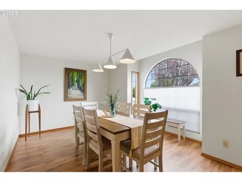 2211 NE 156th Avenue Portland OR 97230