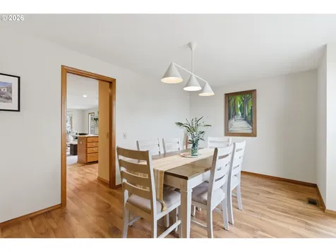 2211 NE 156th Avenue Portland OR 97230