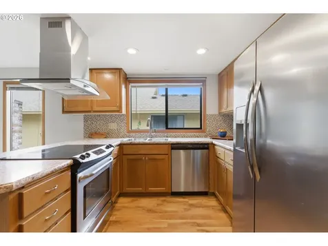 2211 NE 156th Avenue Portland OR 97230