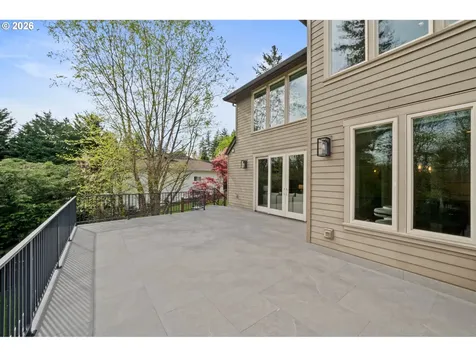 13056 Knaus Road Lake Oswego OR 97034