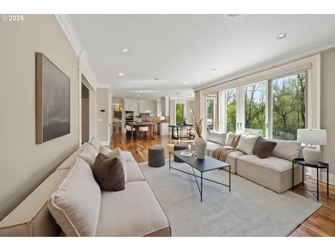 13056 Knaus Road Lake Oswego OR 97034