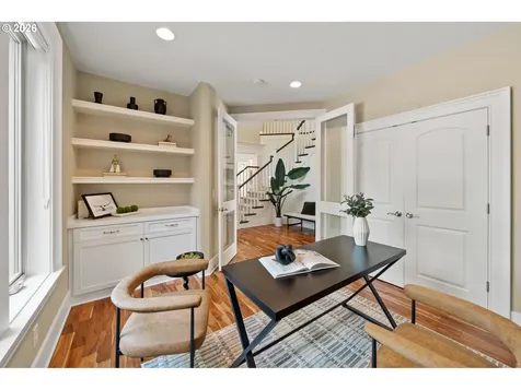 13056 Knaus Road Lake Oswego OR 97034