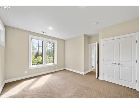 13056 Knaus Road Lake Oswego OR 97034