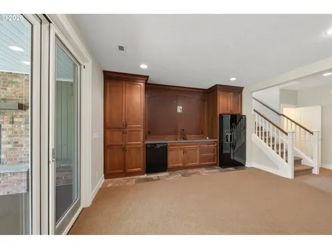13056 Knaus Road Lake Oswego OR 97034