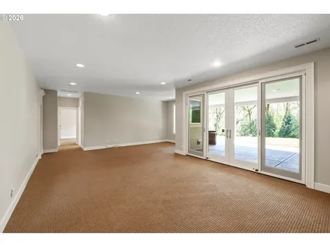 13056 Knaus Road Lake Oswego OR 97034