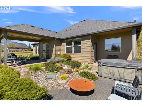 31826 NW Redhaven Street Hillsboro OR 97124