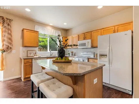17538 SW Lawton Street Beaverton OR 97003