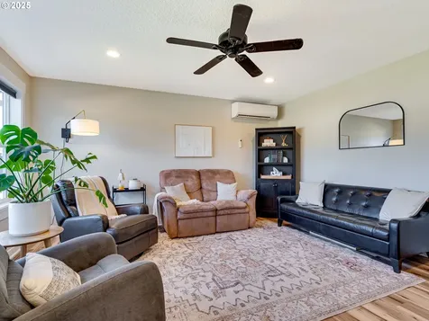 179 W Christy Court Yacolt WA 98675