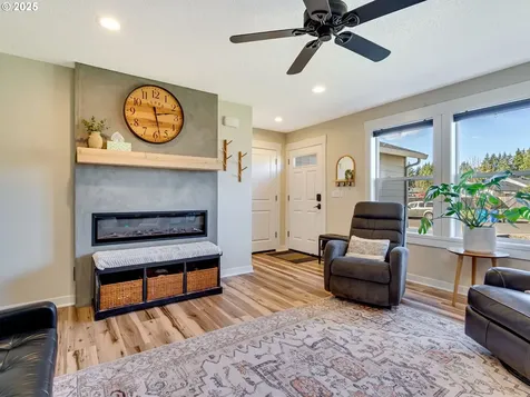 179 W Christy Court Yacolt WA 98675