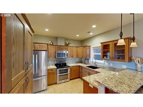7200 Vista Ridge Drive Brookings OR 97415