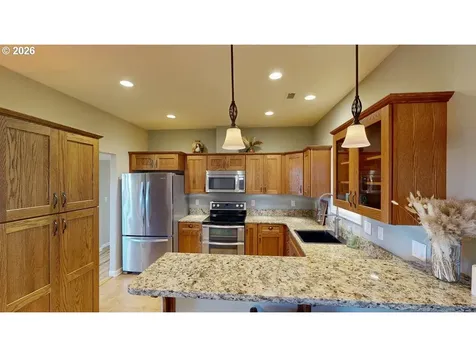 7200 Vista Ridge Drive Brookings OR 97415