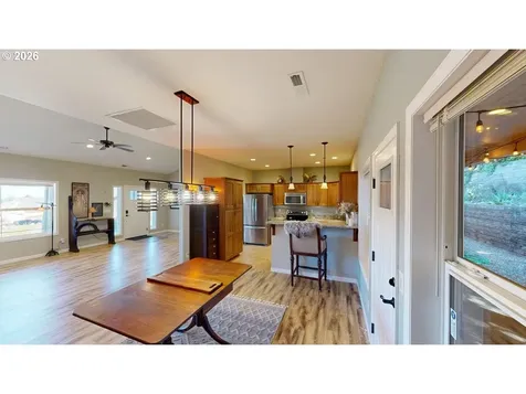 7200 Vista Ridge Drive Brookings OR 97415
