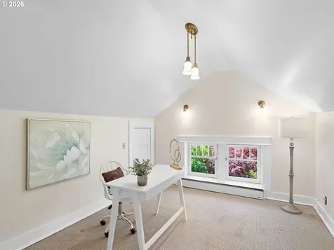 2414 NE 19th Avenue Portland OR 97212