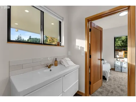 14327 NE 359th Street La Center WA 98629