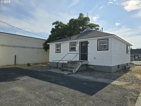 205 SW 3rd Street Hermiston OR 97838