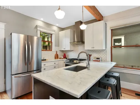 1924 SE 37th Avenue Portland OR 97214