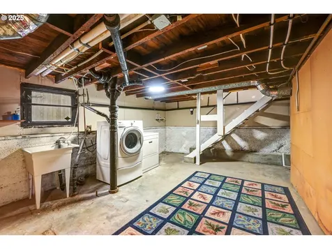 1924 SE 37th Avenue Portland OR 97214