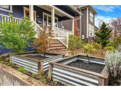 1924 SE 37th Avenue Portland OR 97214