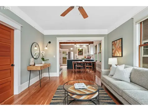 1924 SE 37th Avenue Portland OR 97214