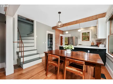 1924 SE 37th Avenue Portland OR 97214