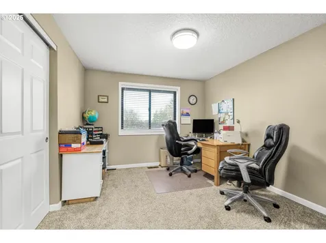 707 NE Camelia Drive Newberg OR 97132