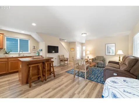 8620 S Hollyhock Street Rockaway Beach OR 97136