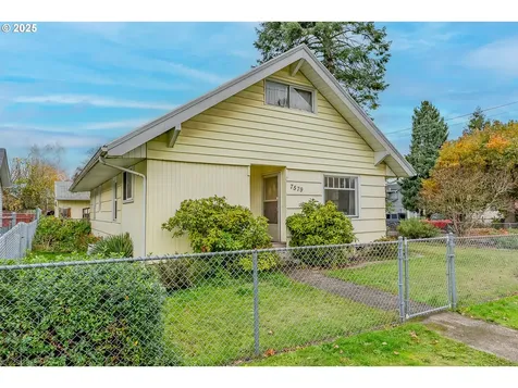 7579 N Gilbert Avenue Portland OR 97203
