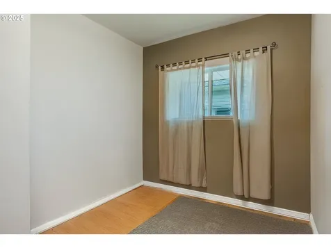 7579 N Gilbert Avenue Portland OR 97203