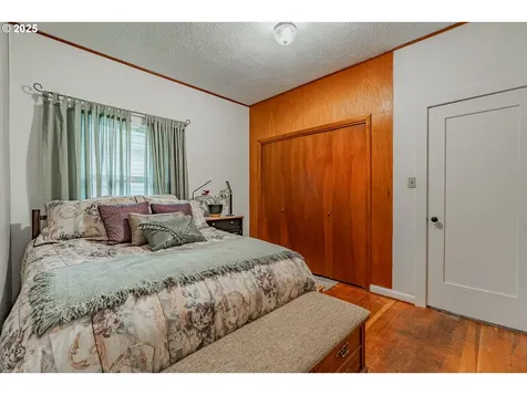 7579 N Gilbert Avenue Portland OR 97203