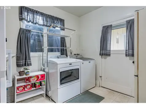 7579 N Gilbert Avenue Portland OR 97203