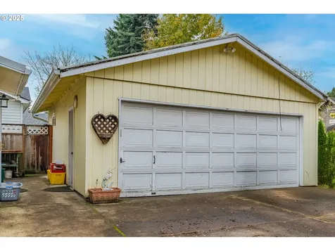7579 N Gilbert Avenue Portland OR 97203