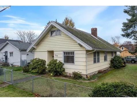 7579 N Gilbert Avenue Portland OR 97203