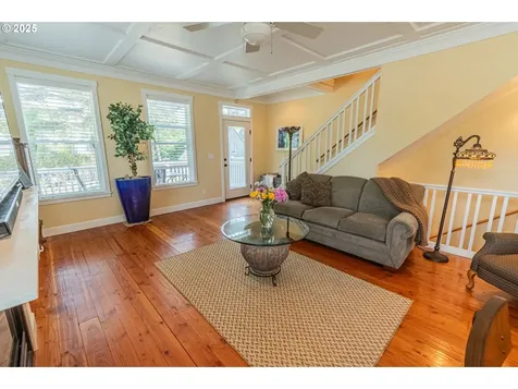 319 Kinnikinnick Way Depoe Bay OR 97341