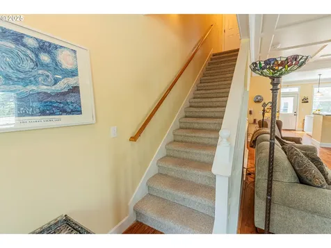 319 Kinnikinnick Way Depoe Bay OR 97341
