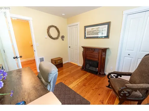 319 Kinnikinnick Way Depoe Bay OR 97341