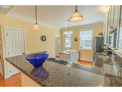 319 Kinnikinnick Way Depoe Bay OR 97341