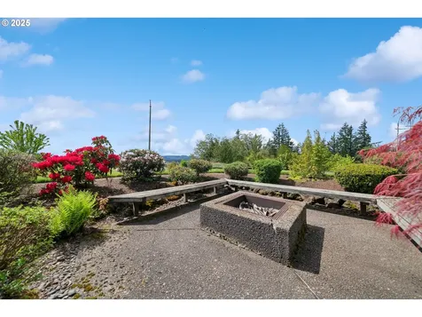31600 NE Schaad View Drive Newberg OR 97132